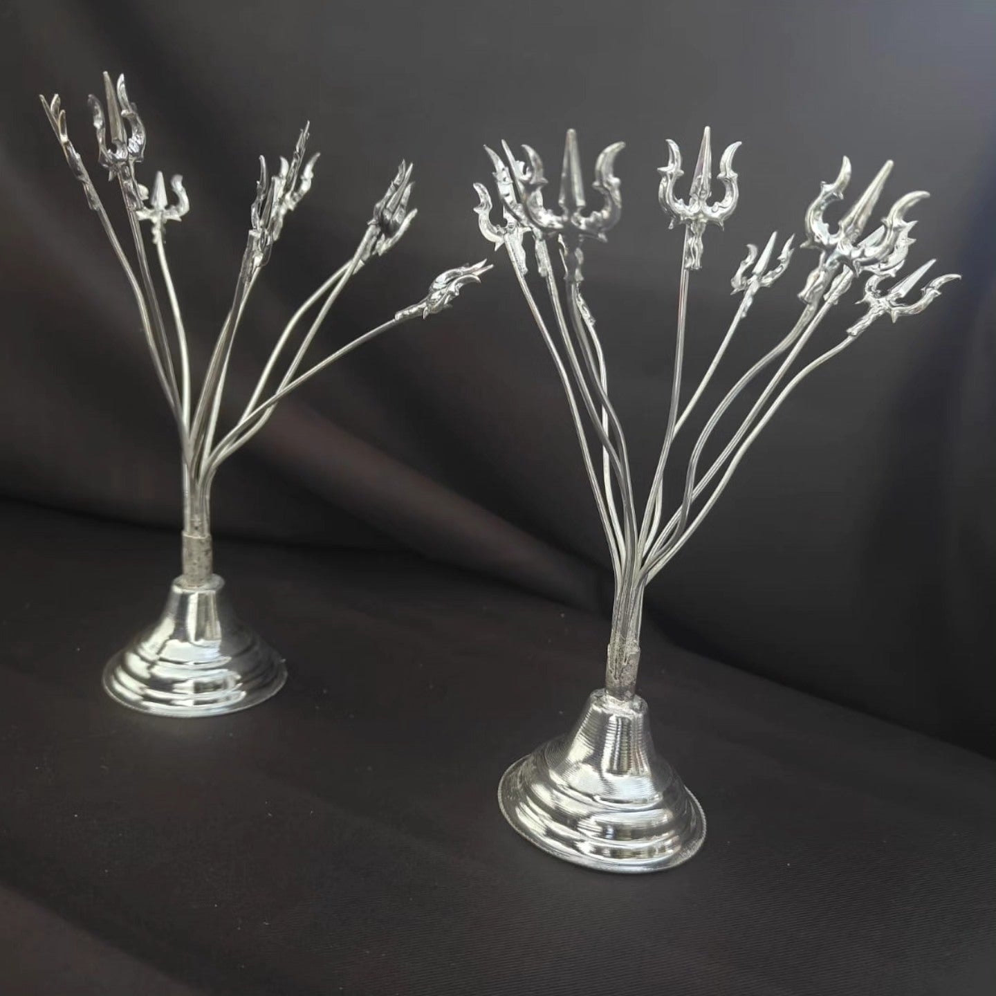 German Silver Trishul Flower Stand