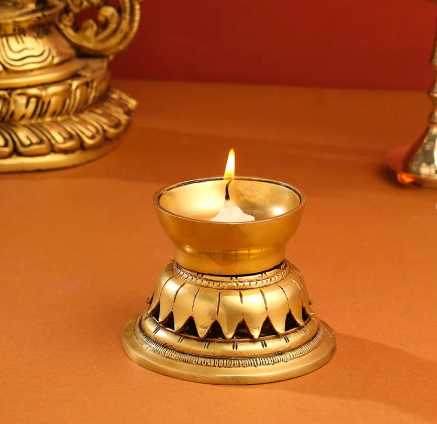 Brass pooja diya with stand online | antique home accessories | Brass decorative diya