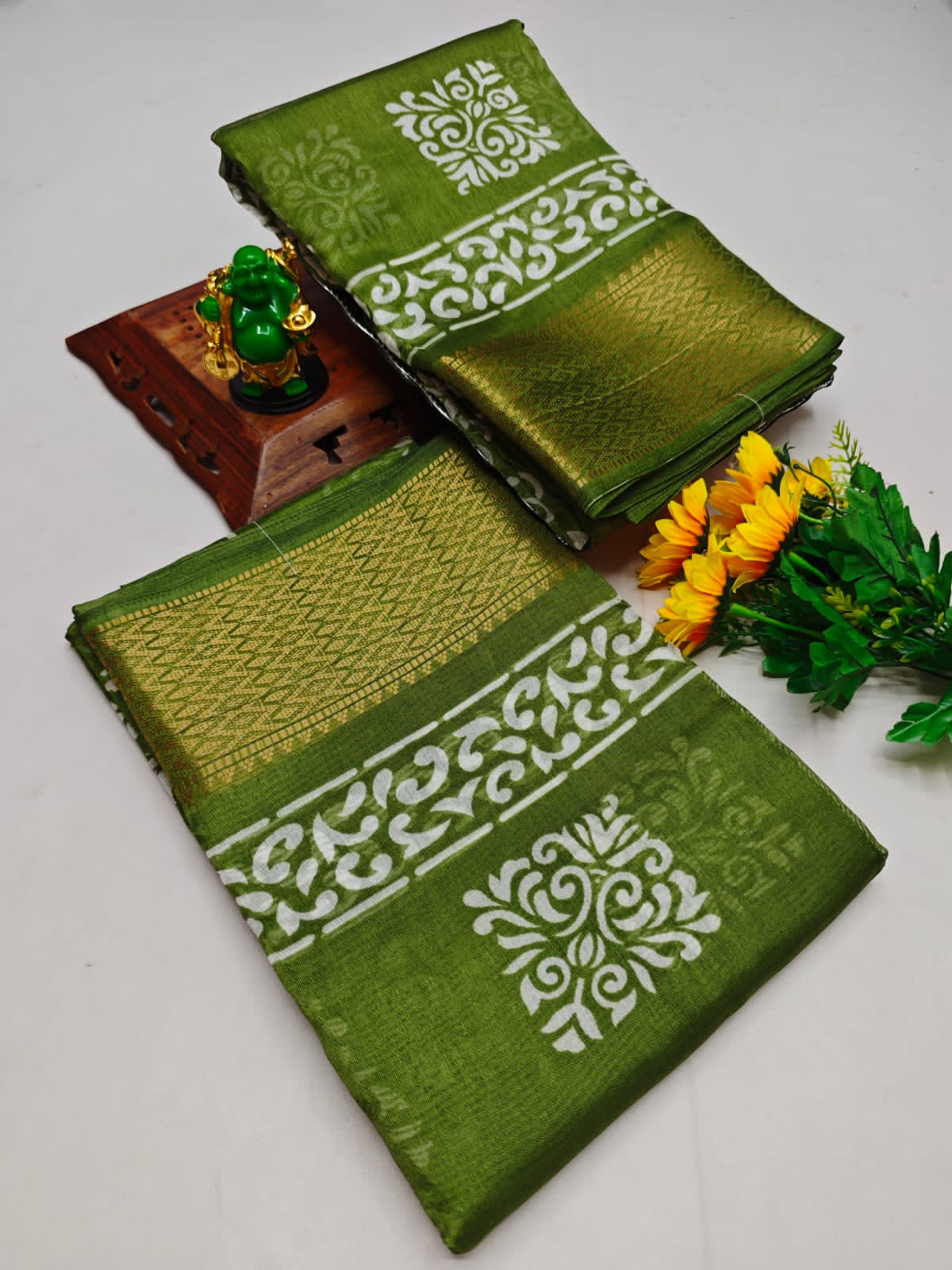Dola silk saree with square block print