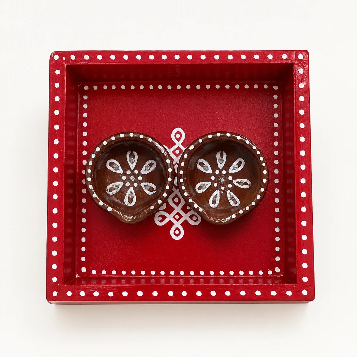 Red 6x6 pine wood kolam tray with pair of brown colour diyas