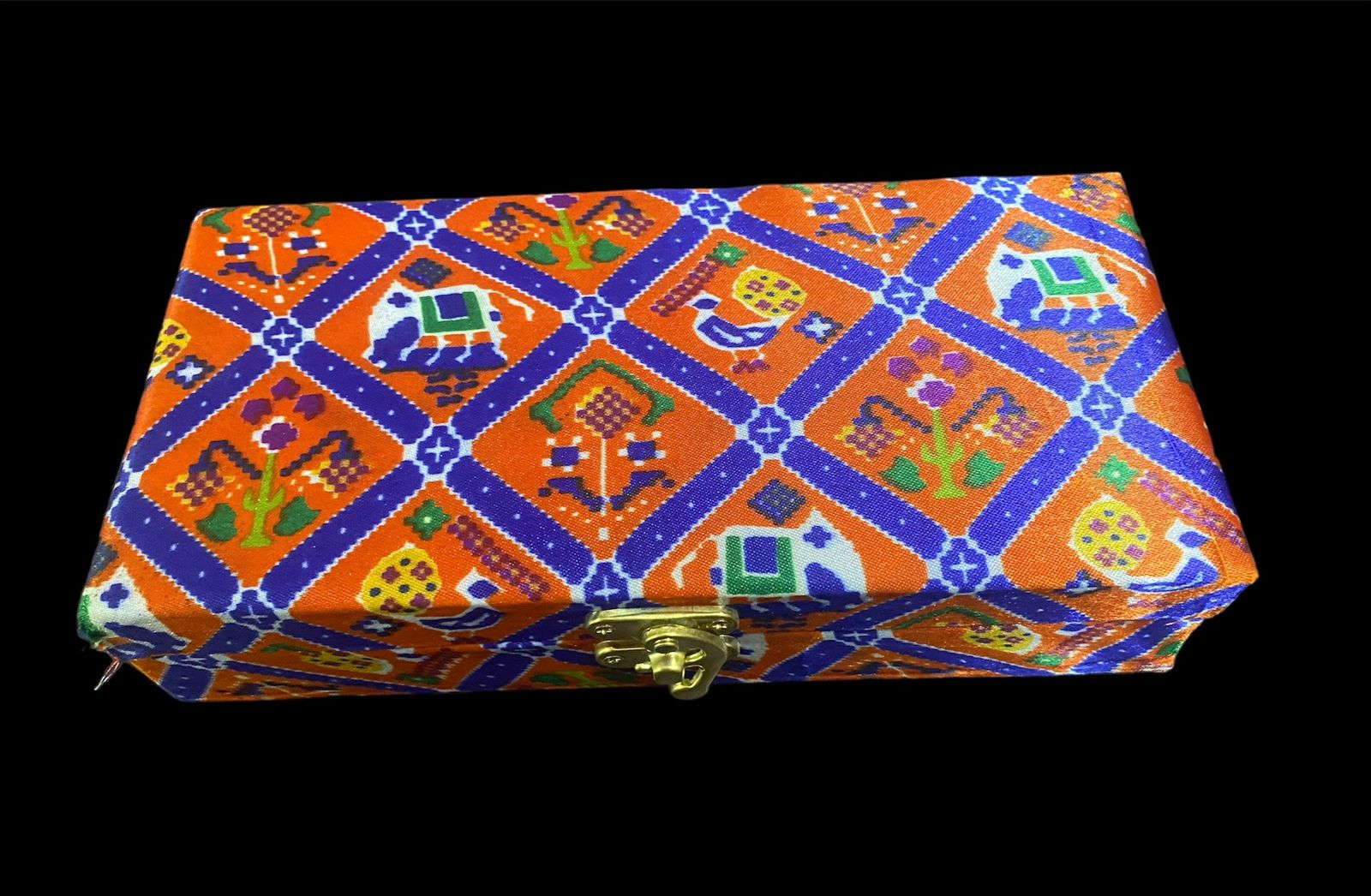 Shagun box in patola design