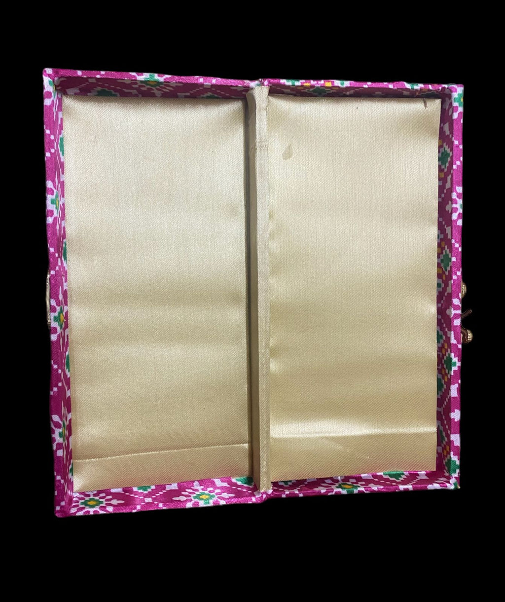 Shagun box in patola design