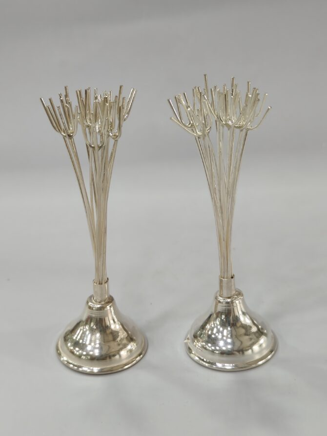 German Silver Trishul Flower Stand
