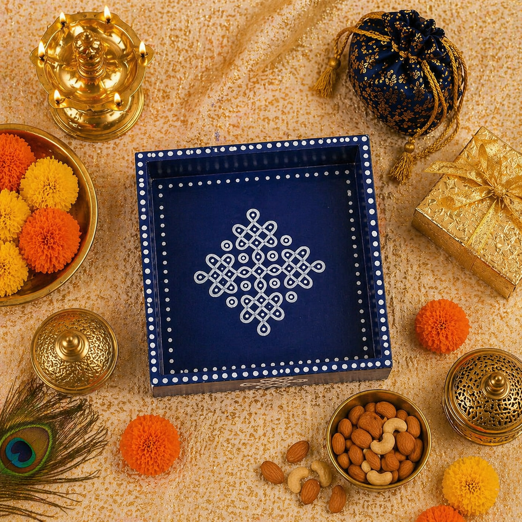 Handcrafted Wooden Tray with Kolam Design (6x6 Inch)