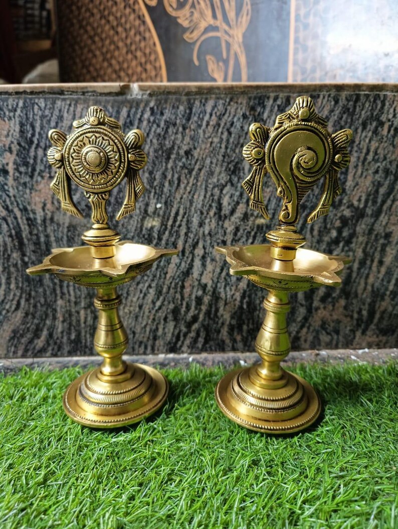 Shanku Chakra Deepam Brass Oil Lamp for Auspicious Decor